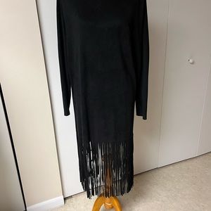FRINGE FRINGE FRINGE. BLACK  faux suede fringe dress